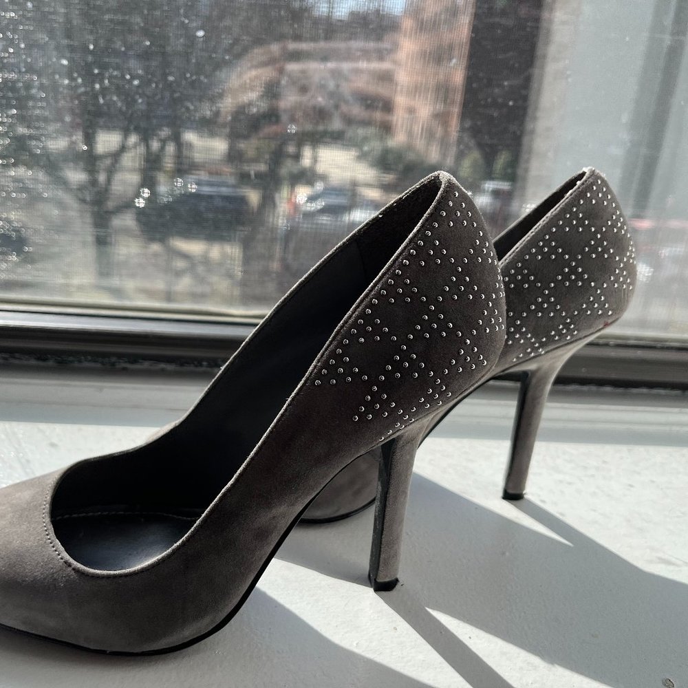 BCBGeneration Grey Suede pumps